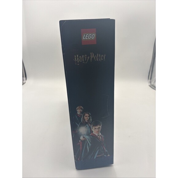 LEGO Harry Potter Hogwarts Castle and Grounds Building Set 76419 - Picture 4 of 5